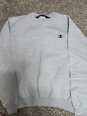 Champion Crewneck Sweatshirt - Light Gray with Navy Logo
